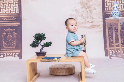 冷水江2岁宝宝流鼻涕打喷嚏